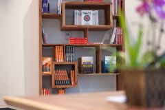 Pinnacle Leadership Bookshelf